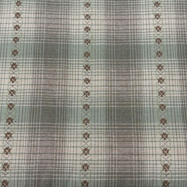 Nikko Sage Dobby Plaid from Diamond Textiles – Two Thimbles