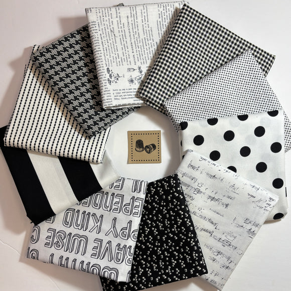 Black & White 10 Fat quarter stack