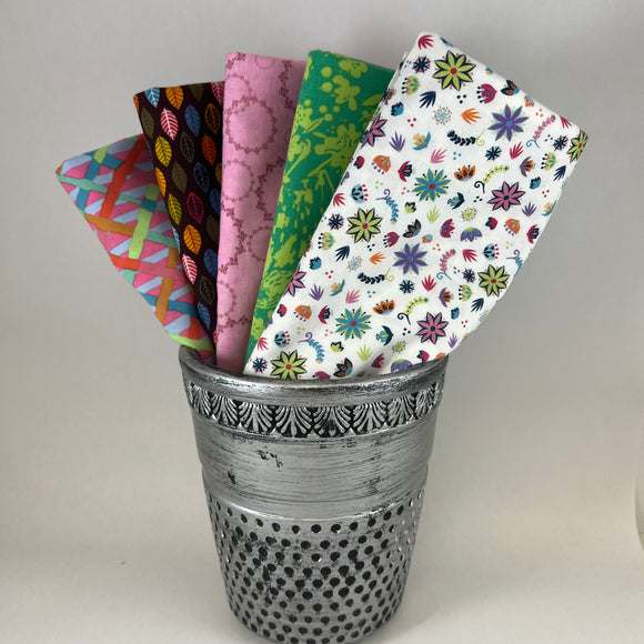 5 Yard Stack - Curated Bundle Five 1 yard cuts Small Floral
